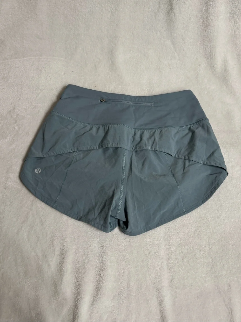 Lululemon Speed Up High-Rise Short 2.5” - Size 4